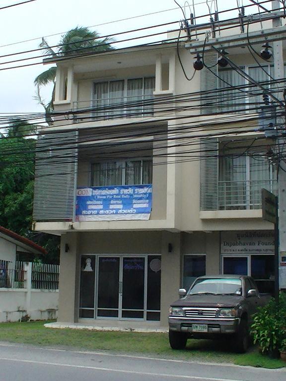 The Icon Apartment Hua Thanon  Exterior photo