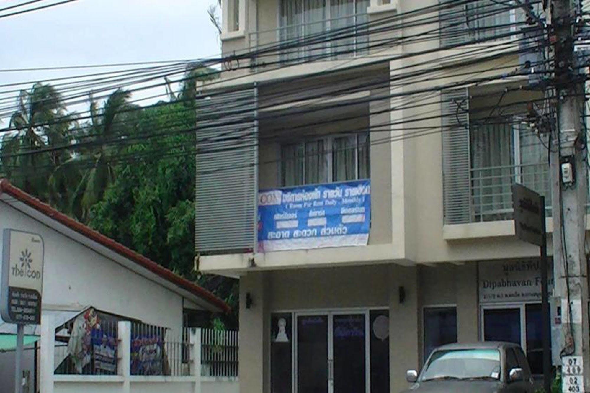 The Icon Apartment Hua Thanon  Exterior photo